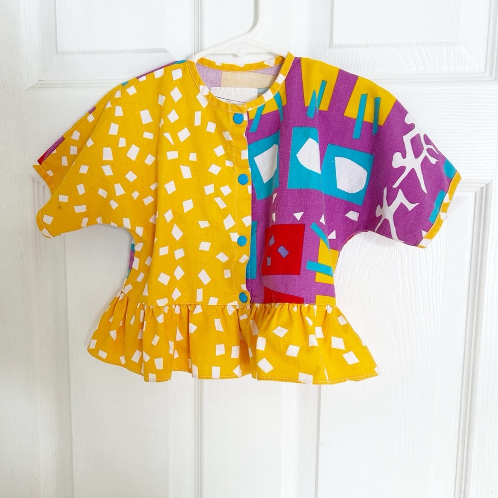 Retro 80’s Amy Mitten Designs Top Cotton Raglan Sleeve Ruffled Hem Vintage